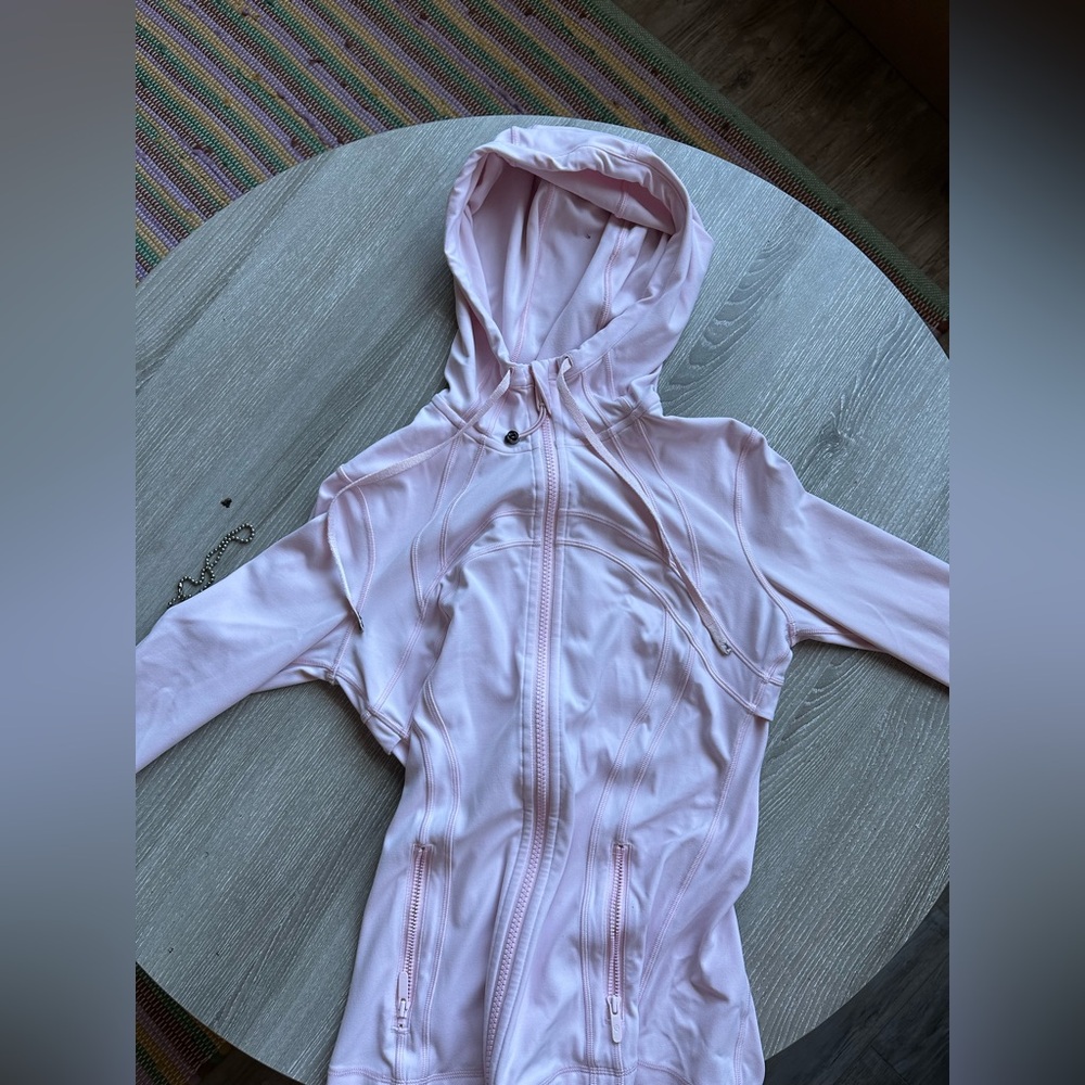 Define hooded jacket